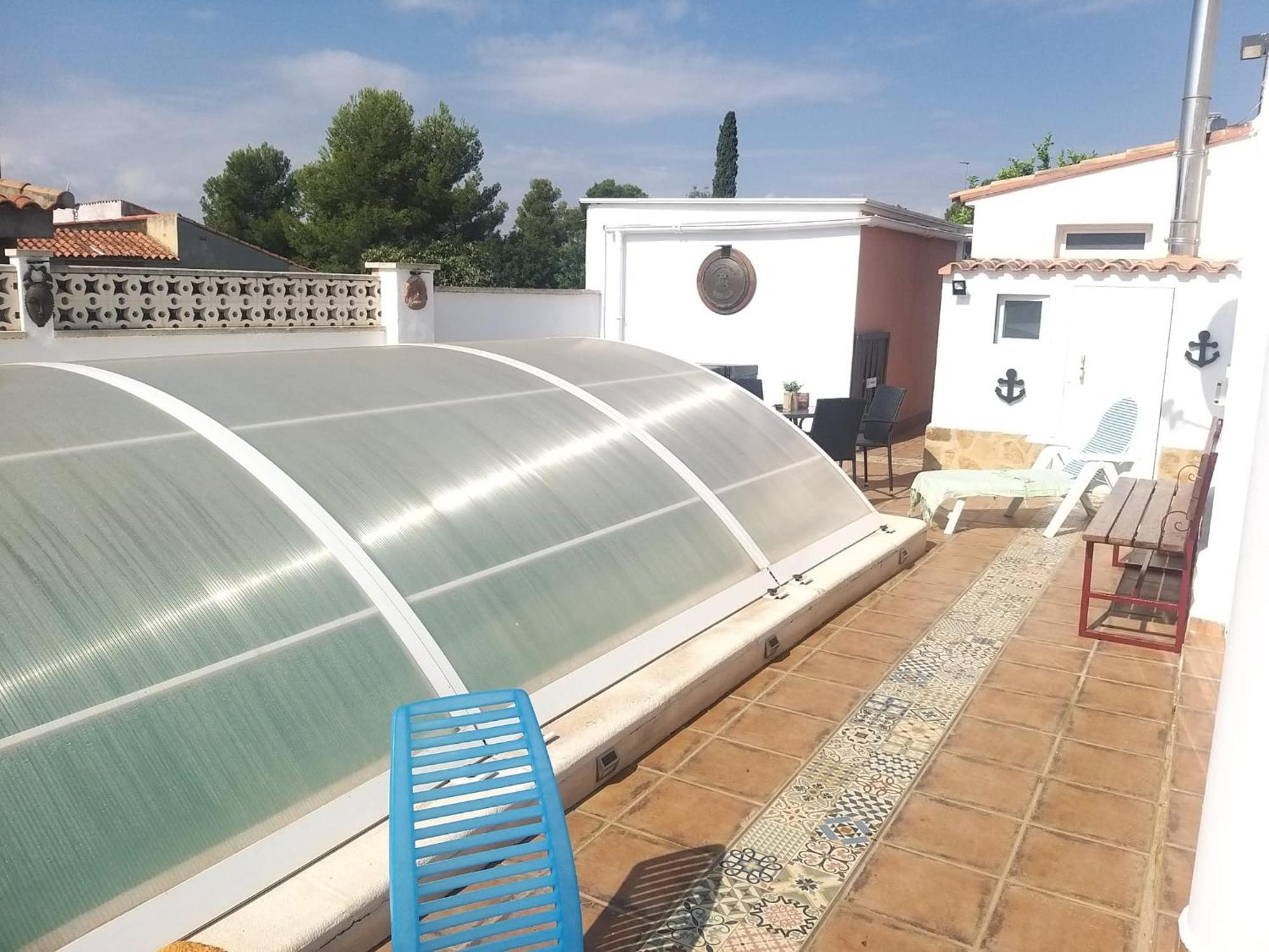 Hotel Tiny House Puebla de Vallbona Exteriér fotografie