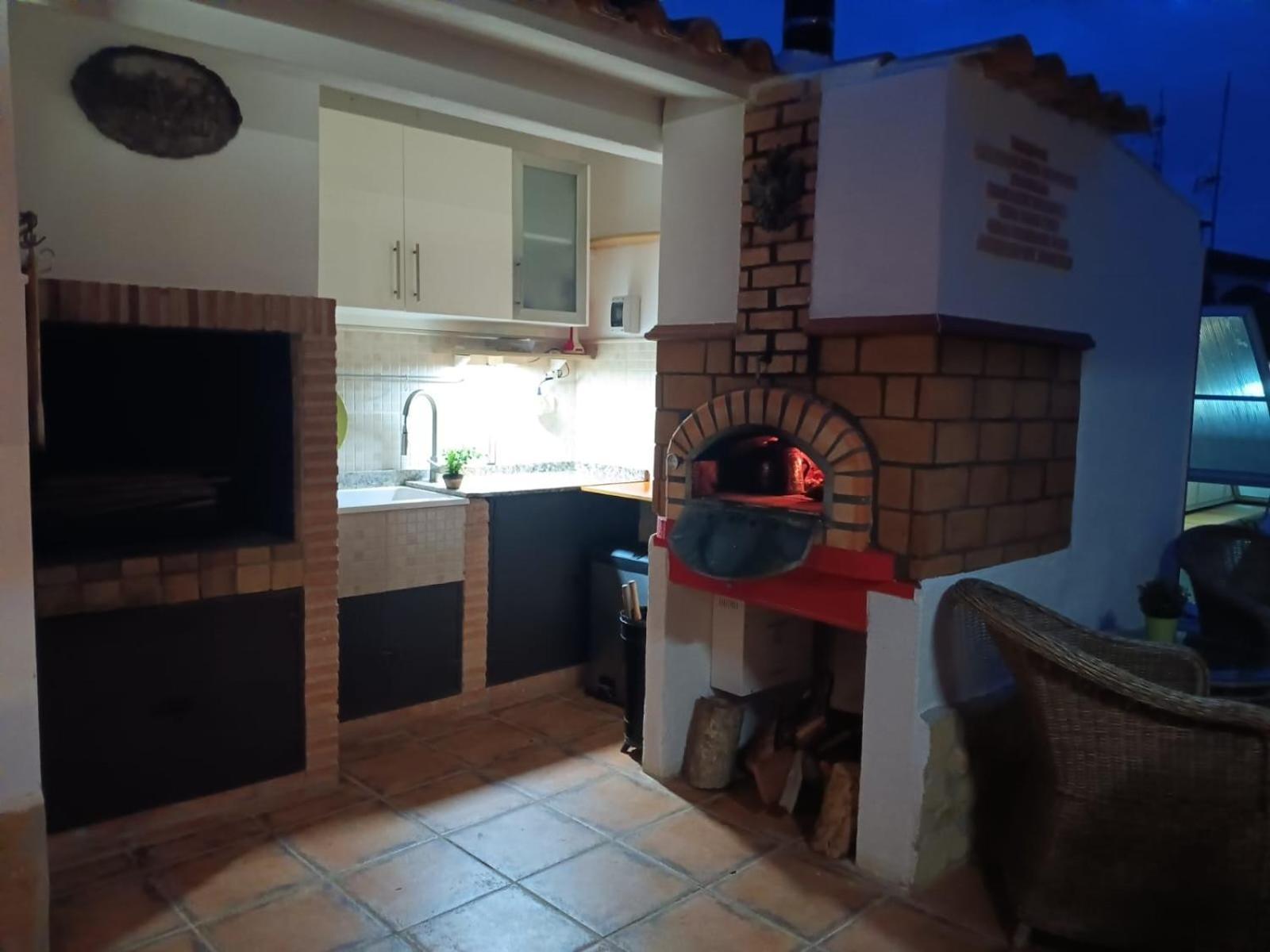 Hotel Tiny House Puebla de Vallbona Exteriér fotografie